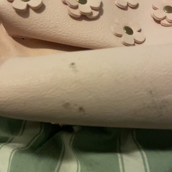 Backpack - Picture 2 of 5